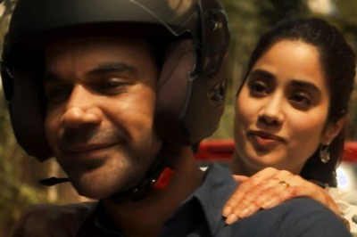 Janhvi Kapoor Dislocated Her Shoulders During Mr And Mrs Mahi's Cricket Training Days