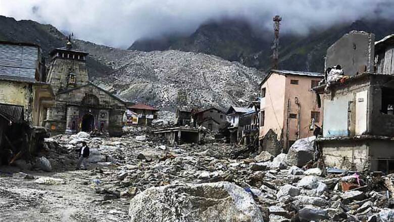 Sonprayag: Rescue teams yet to reach pilgrims stuck near Kedarnath