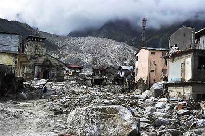 Sonprayag: Rescue teams yet to reach pilgrims stuck near Kedarnath