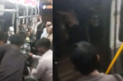 Watch: Passenger Assaulted, Pushed Out Of Moving Bus By Group Of Pickpockets In Delhi