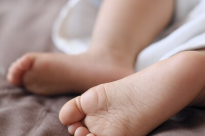 Delhi Govt Directs DMs to Not Deny Caste Certificates to Children of Single Mothers