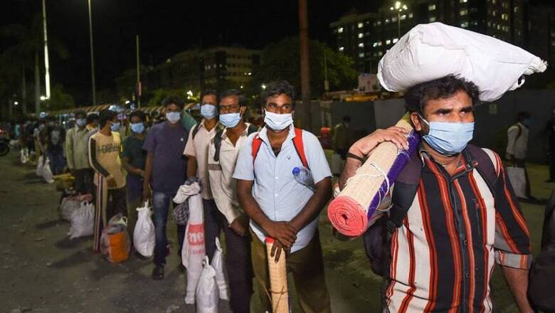Five Migrant Labourers Travelling from Maharashtra to UP Killed, 17 Injured as Truck Overturns in MP