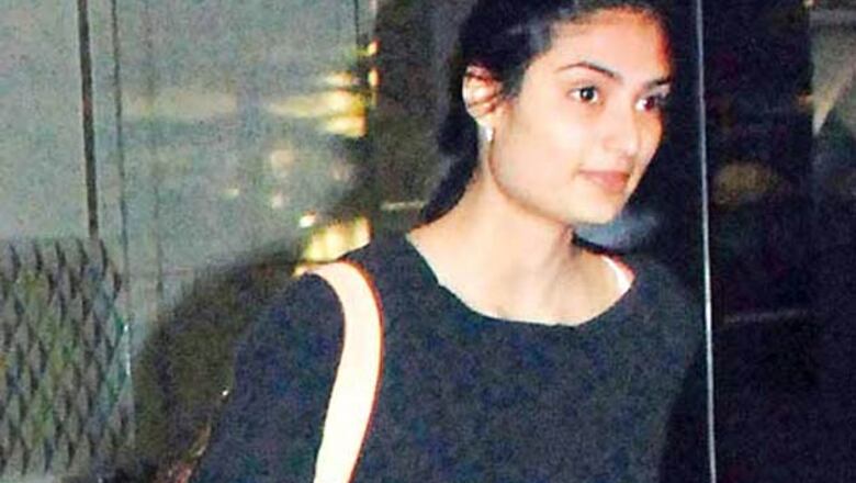 Meet Athiya: Suniel and Mana Shetty's daughter