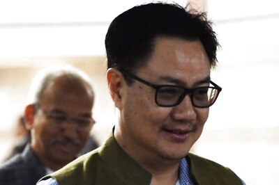 Govt Considering to Link Aadhaar with Electoral Rolls, Online Voting for Indians in Abroad: Rijiju