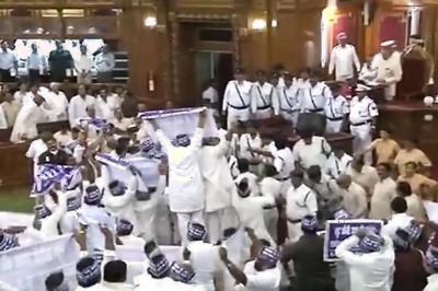 Opposition stages walkout from Assembly over power supply issue