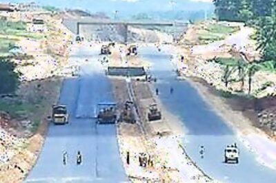 No threat to Karnataka govt: BJP