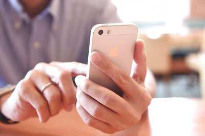 Firms to Spend More on Mobile Internet Ads Than Desktop in 2017: Report
