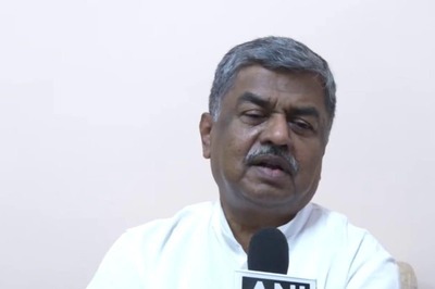 Karnataka Congress Leader Hariprasad’s 'Bootlickers of British' Remark Sparks Row