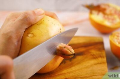 How to Make Pomegranate Juice