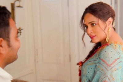 Richa Chadha Recreates Aankhon Ki Gustakhiyan With Spot Dada In Hilarious Video