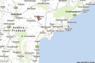 Andhra Pradesh celebrates I-Day under shadow of division