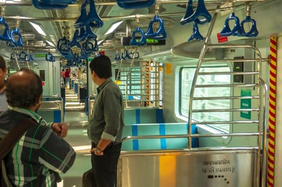 Indian Railways to Reduce Mumbai AC Local Train Fare by 50% From Today; Check New Prices Here