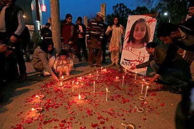 Child's Rape and Murder Sparks Fears of Serial Killer in Pakistan, 2 Killed in Violent Protests