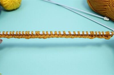 How to Knit a Simple Bag