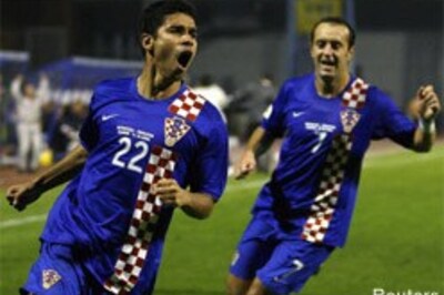 England fire blanks, lose to Croatia