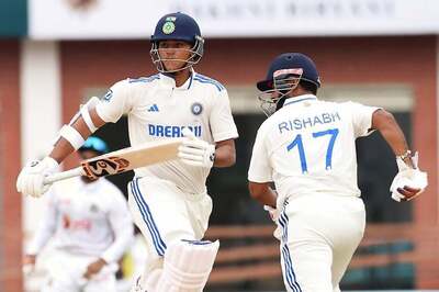 'Bach Gaya Tha Na?': Rishabh Pant and Yashasvi Jaiswal's Moments of Confusion Between the Wickets Against Bangladesh