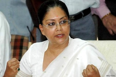 Pickpockets strike at gathering welcoming Vasundhara Raje