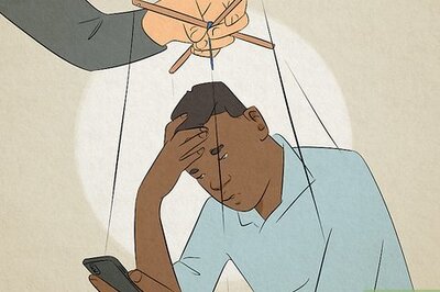 Love Bombing then Ghosting: 5 Reasons Why People Do It