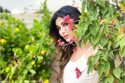 Mouni Roy Stranded in UAE for 2 Months with 4 Days' Clothes