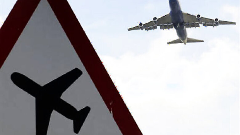 Plane hijack bid foiled in west China's Xinjiang