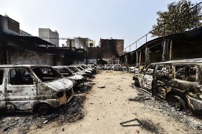 Delhi Violence: Burnt Vehicles and Petrol Tanks Are All That Remain in Bhajanpura Petrol Pump