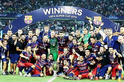 Lionel Messi stars as Barcelona beat Sevilla 5-4 in Super Cup