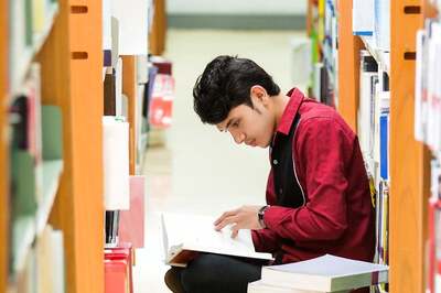 Delhi University Considering to Give Two Extra Years to Undergraduate Students to Finish Degrees