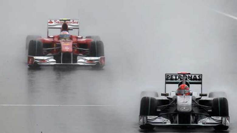 Japan GP qualifying delayed until Sunday