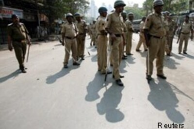 Disloyal Mumbai cops cause havoc