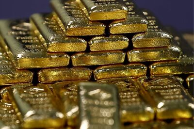 Gold Dips as Coronavirus-led Curbs Ease, Tariff Worries Persist