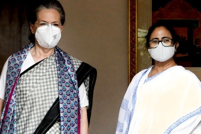 Mamata Reached Out to Sonia for Alliance in Goa, Says TMC; Cong Calls Party 'Untrustworthy Ally'