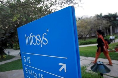 Infosys Shares Fall 2.7% as Company Considers Closure of Rs 8,260 Crore Buyback Offer