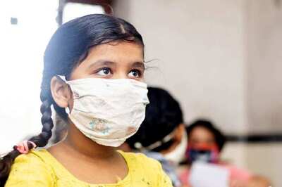 UP Asks Parents to Sign Letter Stating 'Schools Not Responsible if Kids Get COVID-19'