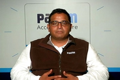 Paytm Founder Vijay Sharma Cries Foul, Alleges WhatsApp not Following Security Guidelines