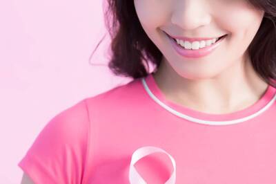 How to Self-examine for Symptoms of Breast Cancer