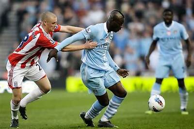 Man City stutter to draw but regain top spot