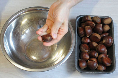 How to Roast Chestnuts in an Oven