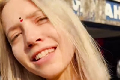 ‘Ultimate Test Of Personal Space’: Russian Influencer’s Mumbai Local Train Experience Wins Hearts