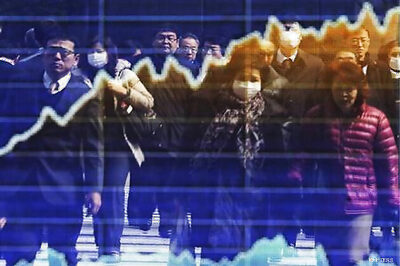 Asian markets rise to a 4-year high as Dow hits another record