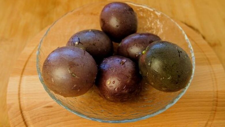 How to Cut a Passion Fruit