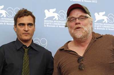 Oscar race begins as Phoenix, Hoffman wow Venice