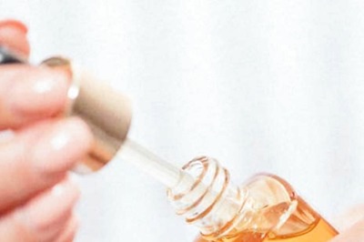 Add the Goodness of Marula Oil in Your Skincare Routine