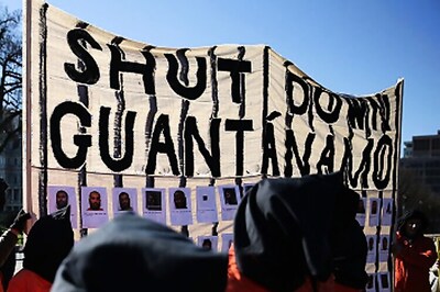 Obama submits plan to Congress to close down Guantanamo Bay