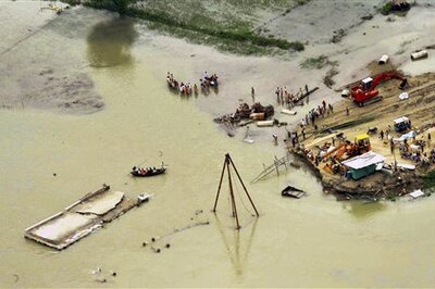 Andhra rains cause havoc, death toll rises to 25