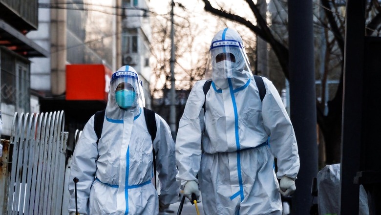 Don't Give Up Mask, Get Booster Shot, Centre's Covid Team Advises; Discussed Flight Curbs Too