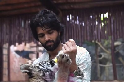 Watch: Vijay Deverakonda Enjoys Vacation In Dubai’s Fame Park, Faces His Fear Of Snakes