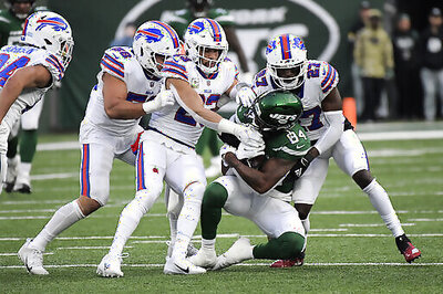 Jets WR Davis Having Core Muscle Surgery, Out For Season