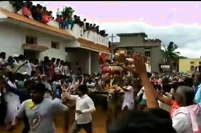Karnataka Village Residents Defy Social Distancing Norms, Take Part in Religious Procession