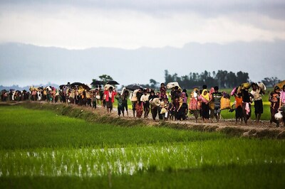 Overcrowded Boat with Rohingya Refugees Capsizes in Bay of Bengal; At Least 16 Dead