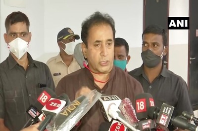 BJP Challenges Sharad Pawar's Defence of Anil Deshmukh, Points Out Presser in Feb